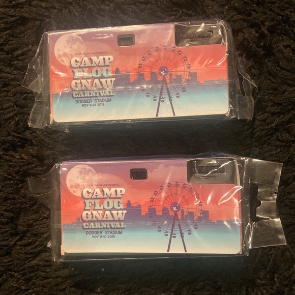 CAMP FLOG GNAW GOLF WANG x2 cameras. - Picture 2 of 2